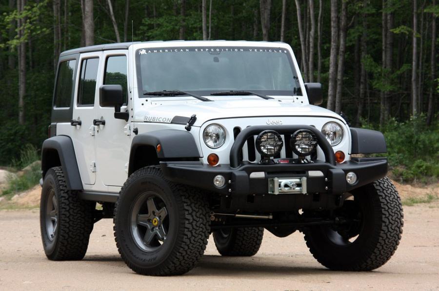  Jeep Wrangler Hemi AEV 2011 года  (фото 47 из 58)